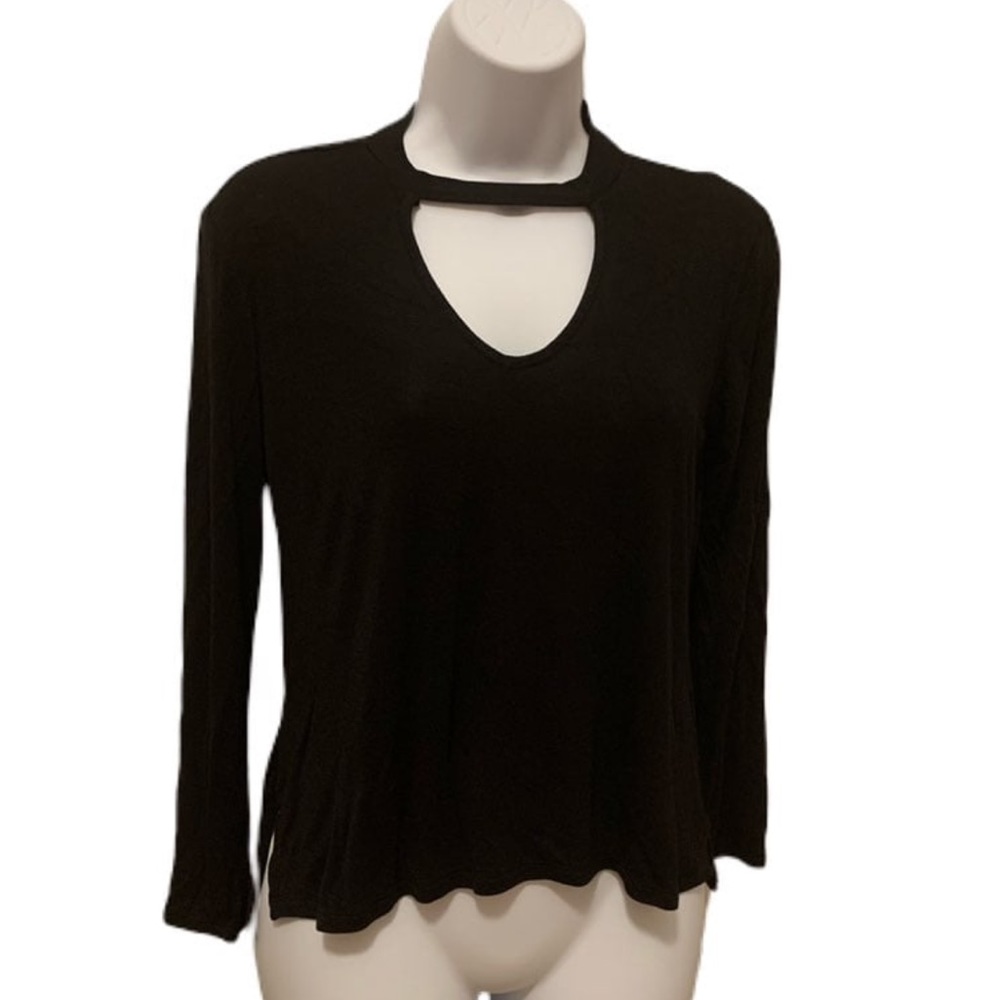 Mine‎ black long sleeve top